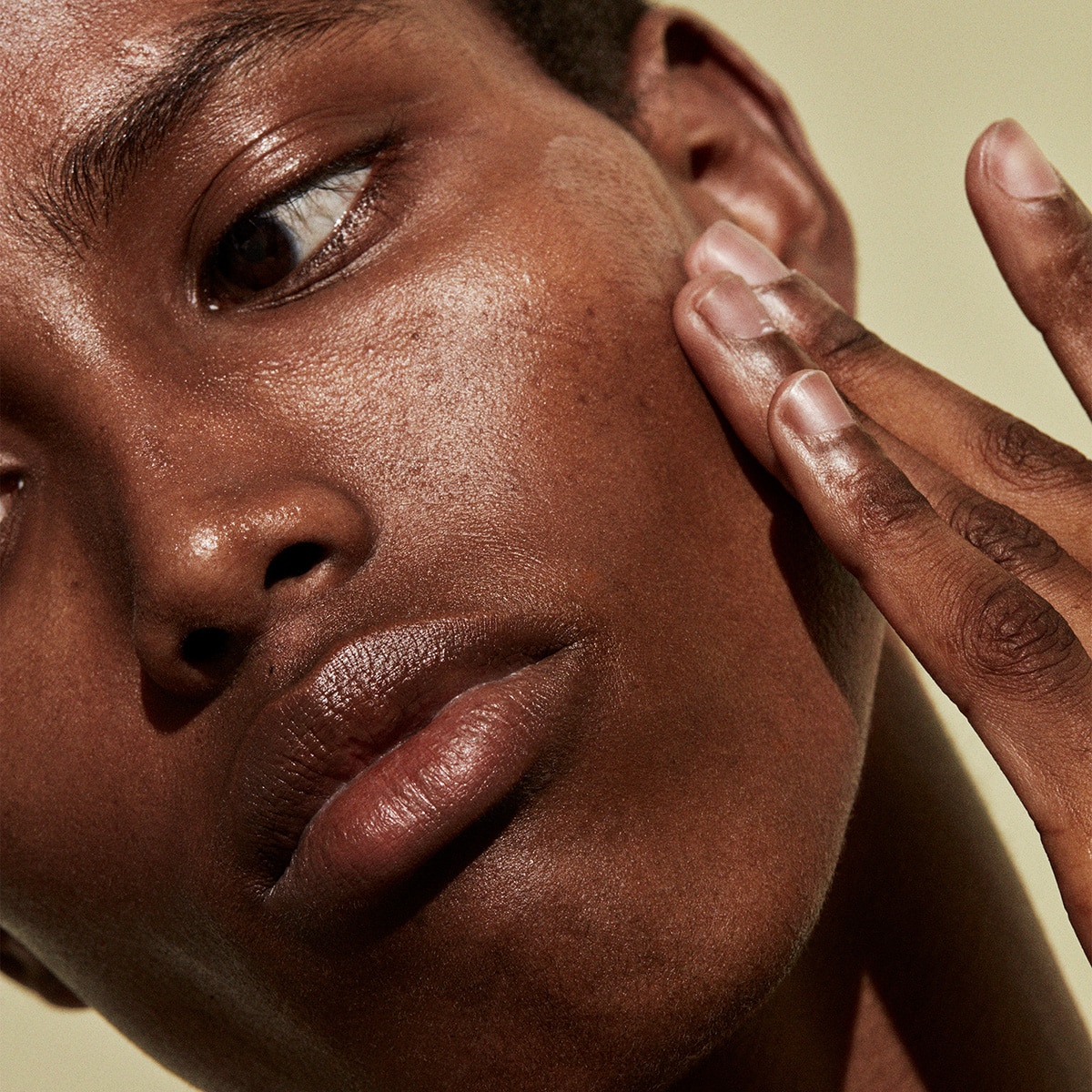 WATCH YA TONE NIACINAMIDE DARK SPOT SERUM (SUERO PARA MANCHAS OSCURAS)